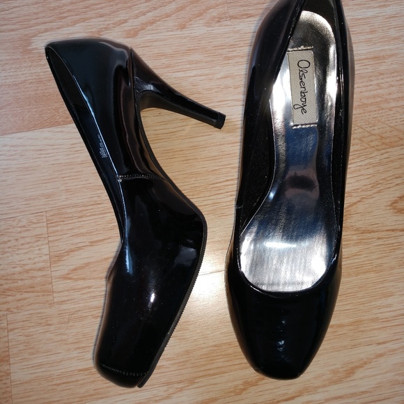 Olsenboye Shoes - ~Final Price~ Like New 💫 Black Heels